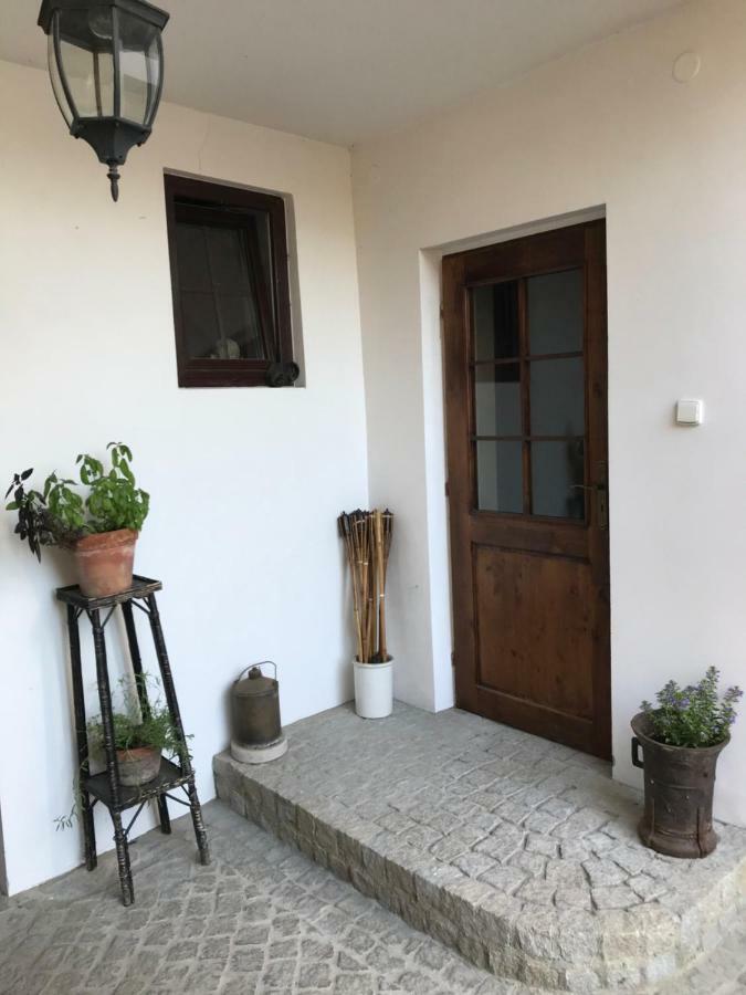 Budyne Apartment Budyne nad Ohri المظهر الخارجي الصورة
