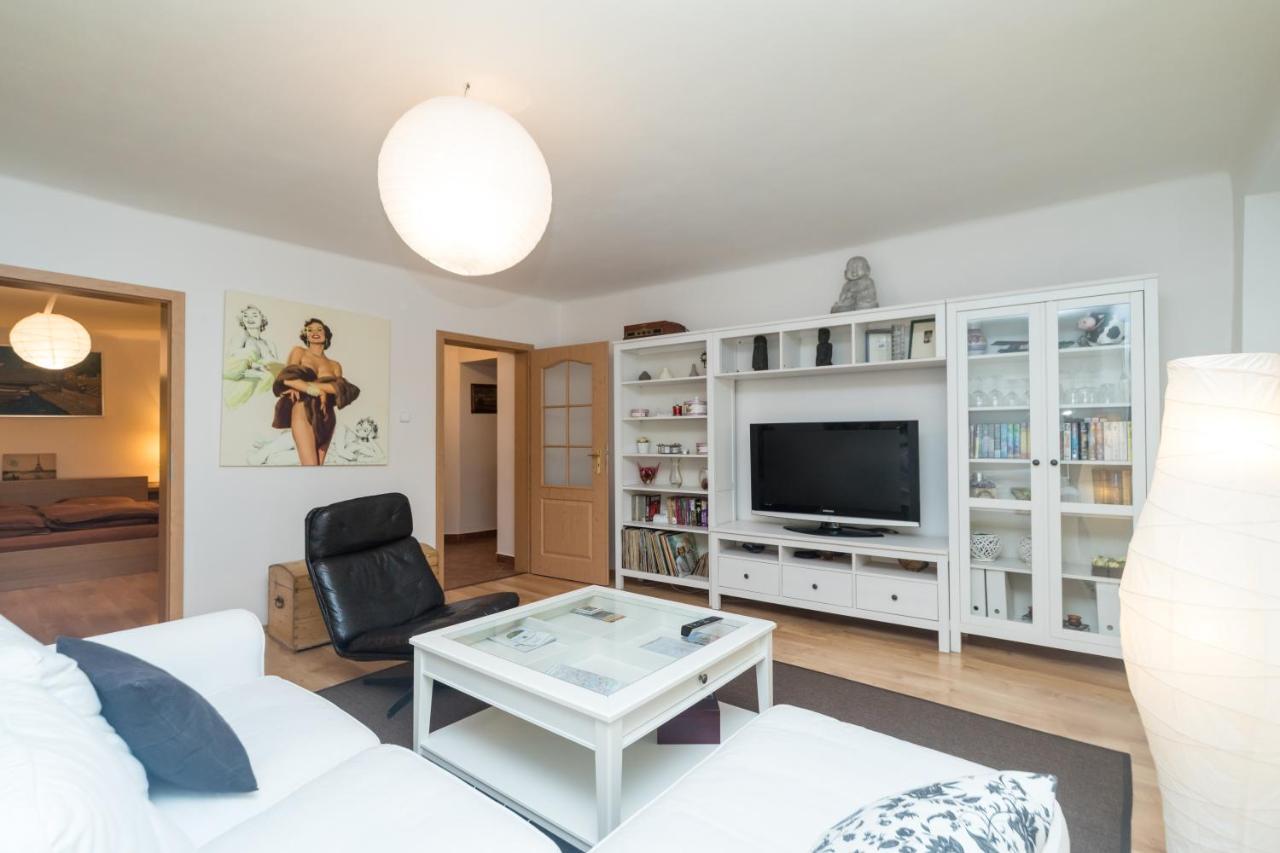 Budyne Apartment Budyne nad Ohri المظهر الخارجي الصورة