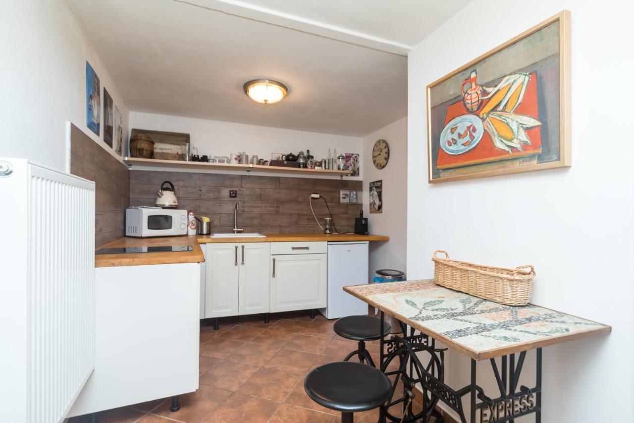 Budyne Apartment Budyne nad Ohri المظهر الخارجي الصورة