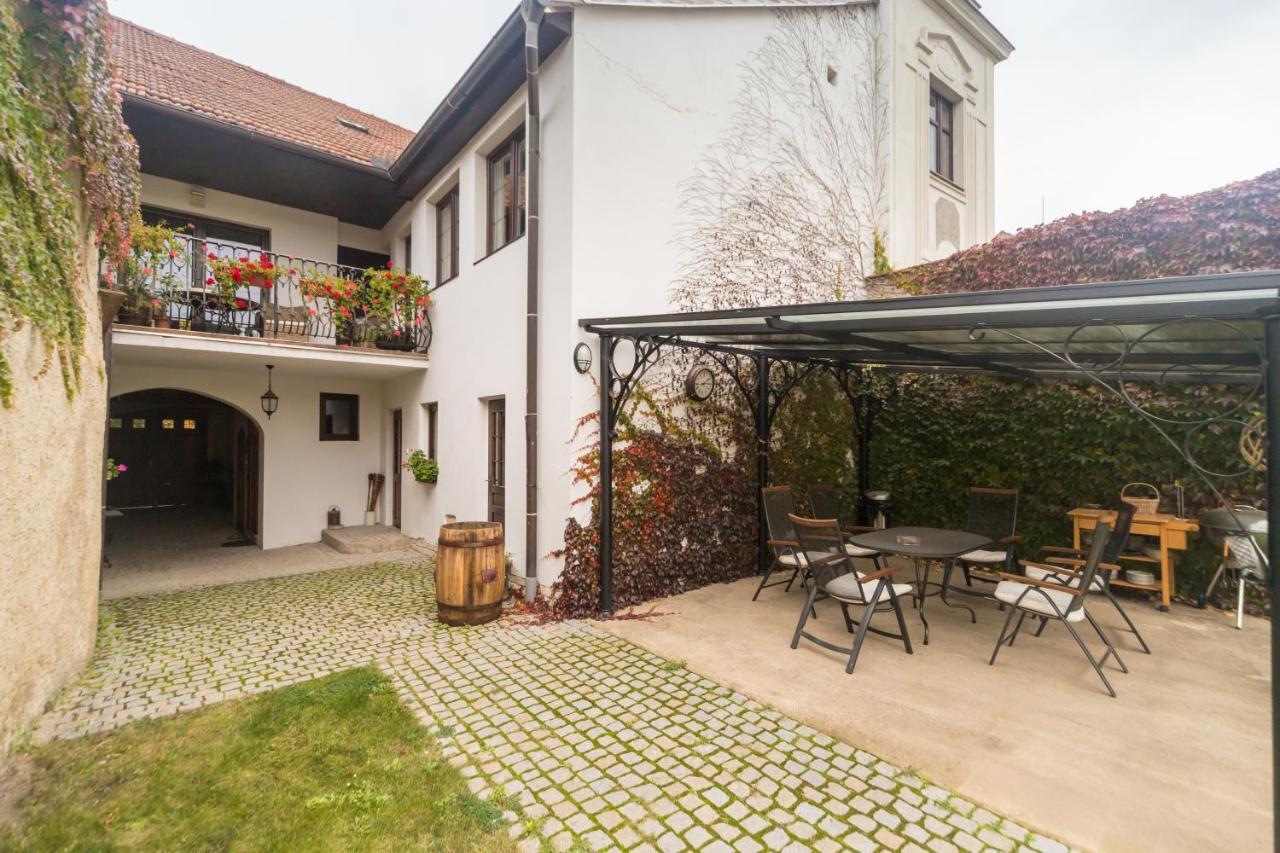 Budyne Apartment Budyne nad Ohri المظهر الخارجي الصورة